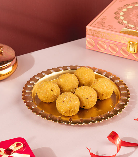 Besan laddu